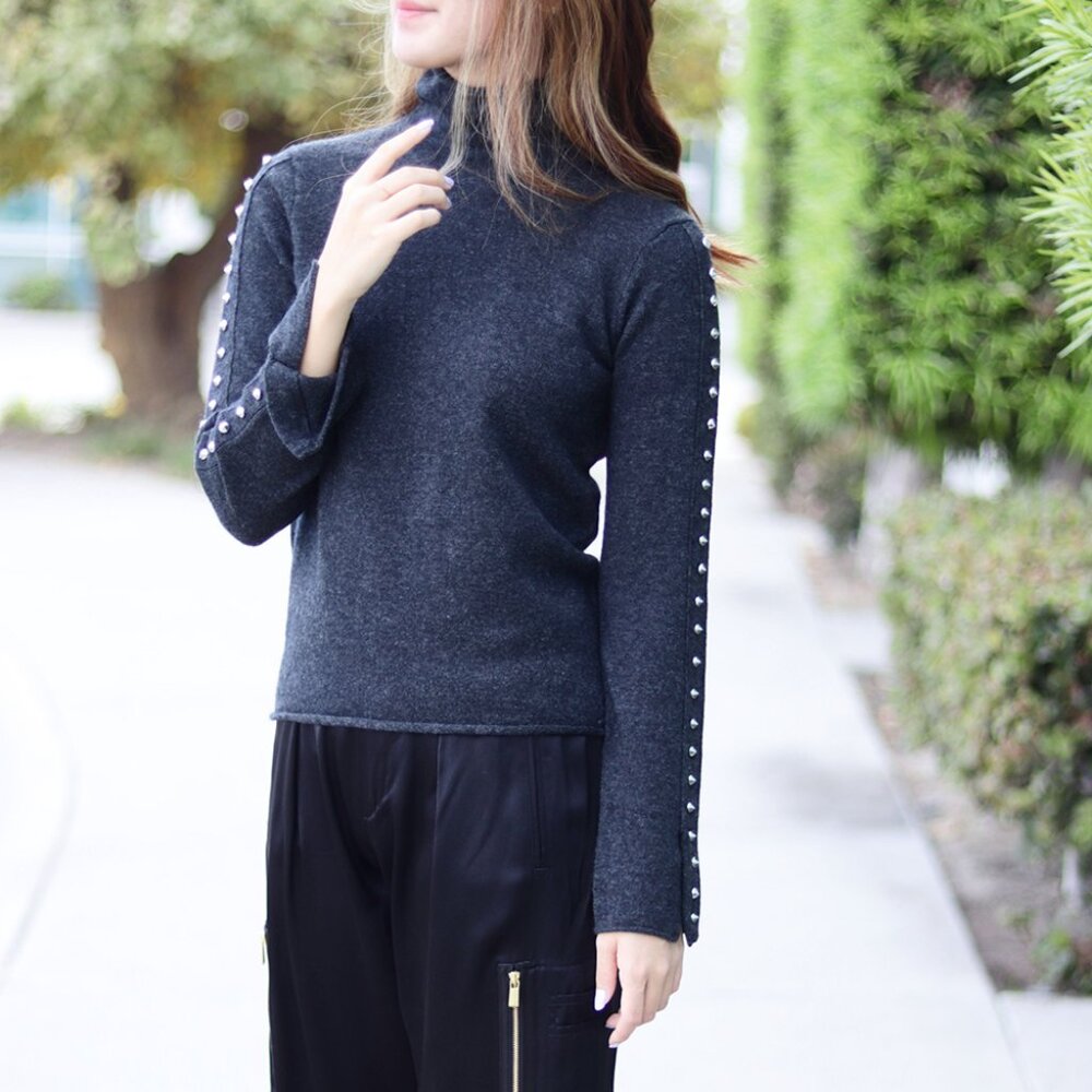 NWT - Zadig & Voltaire Crome Studs Wool & Cashemere Sweater  🎁🚶‍♀️